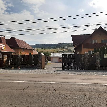 Kacso Apartma Ocna de Sus Экстерьер фото