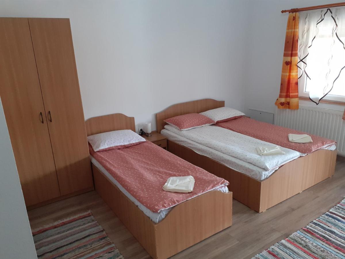 Kacso Apartma Ocna de Sus Экстерьер фото